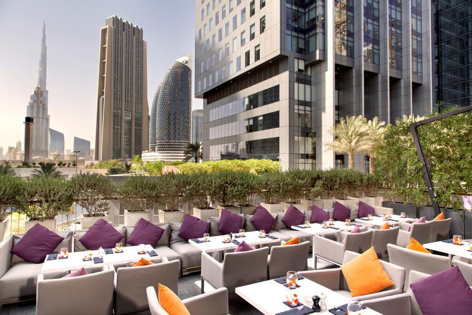مطعم روبيرتوز-مطاعم في مركز دبي المالي العالمي