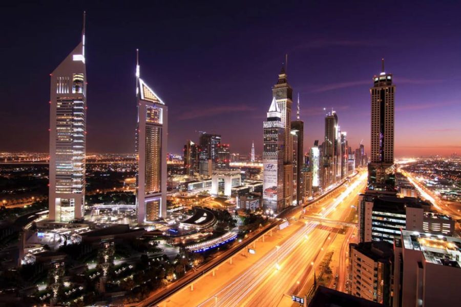 مطاعم ومقاهي تفتتح ابوابها 24 ساعة في دبي