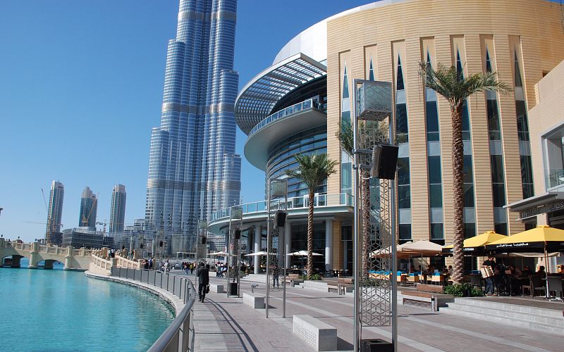 دبي مول من افضل اماكن التسوق في دبي