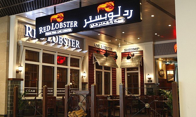مطعم مأكولات بحرية في دبي مول