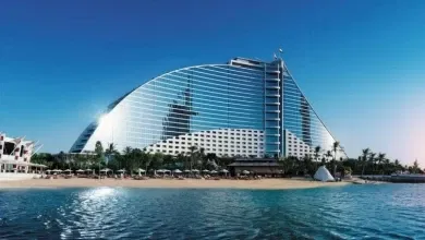 مطاعم فندق جميرا بيتش