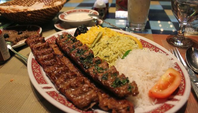 مطعم صدف للمأكولات الإيرانية