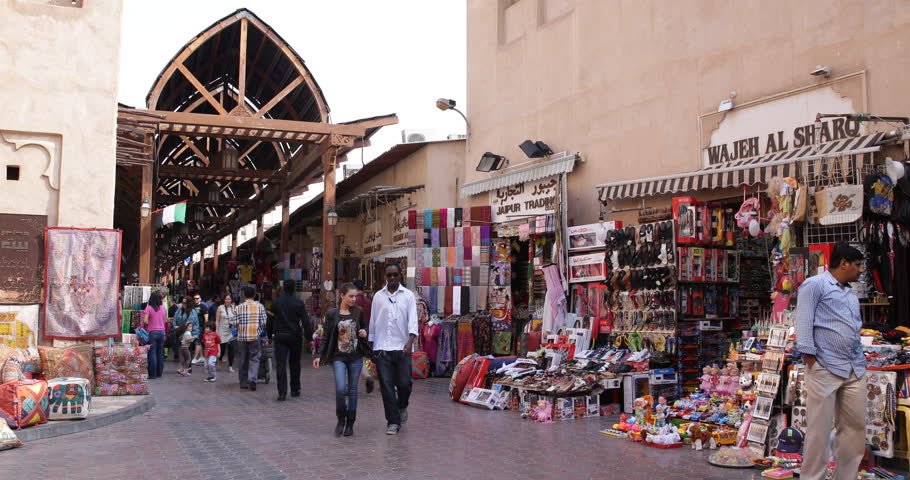 الأسواق الشعبية في دبي