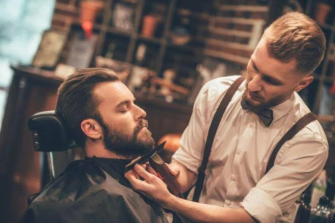 محلات ملابس رياضية في دبي