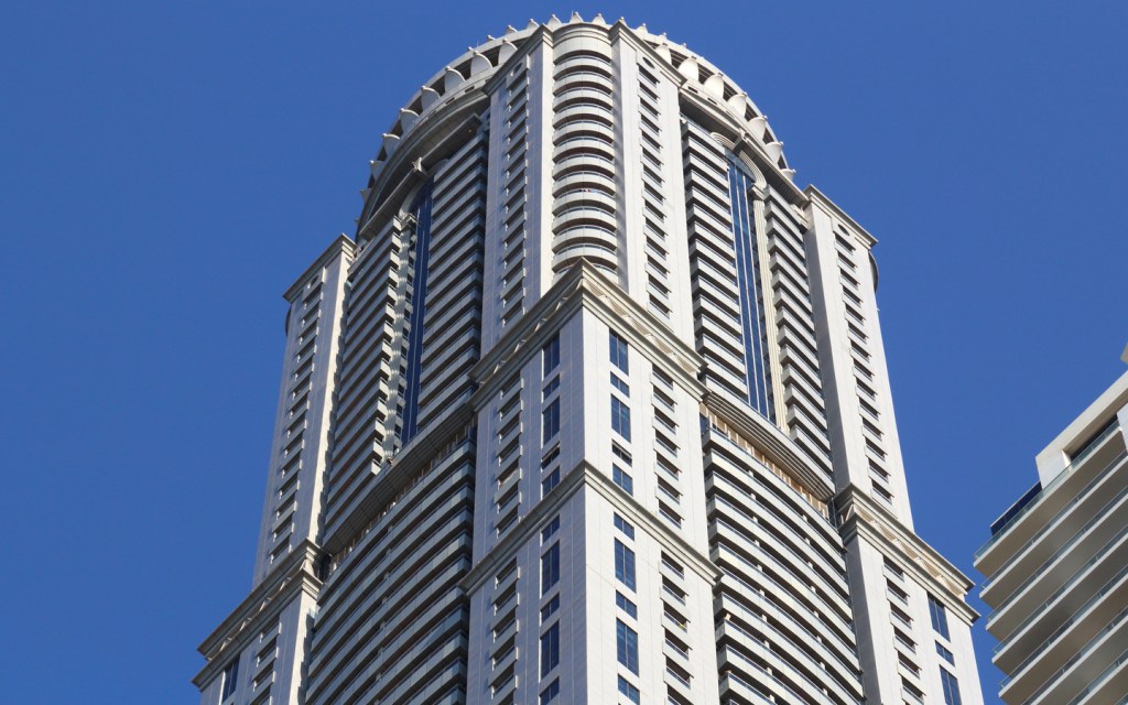 اطول ابراج سكنية في دبي