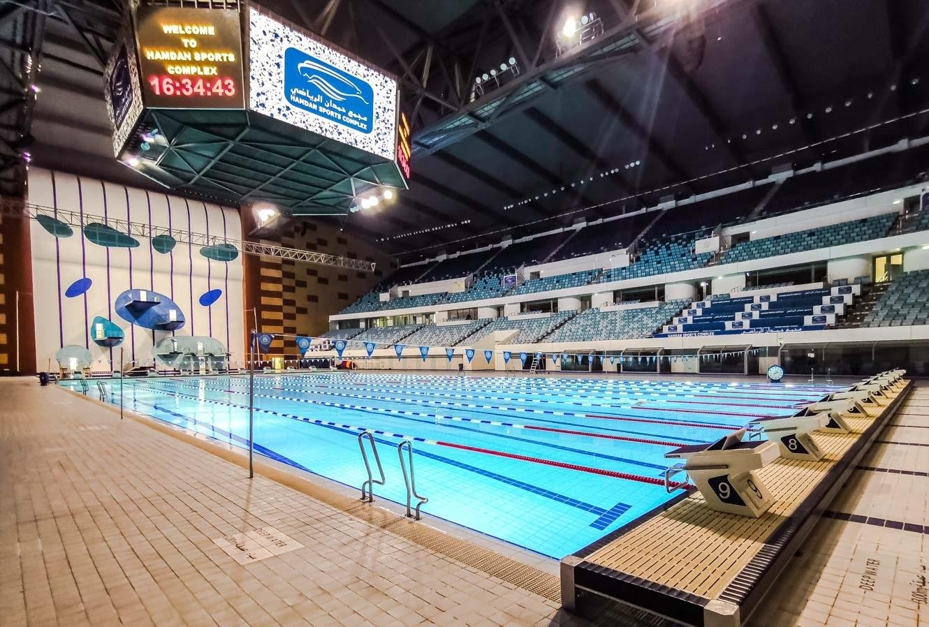 مراكز تعليم السباحة في دبي