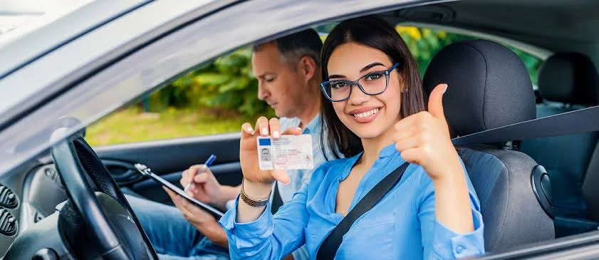 استبدال رخصة القيادة في دبي