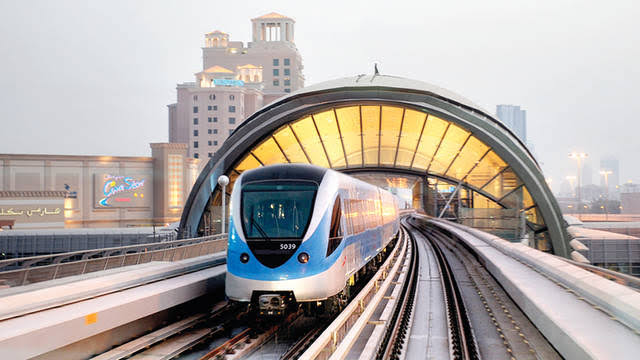 المناطق السكنية القريبة من محطات مترو دبي