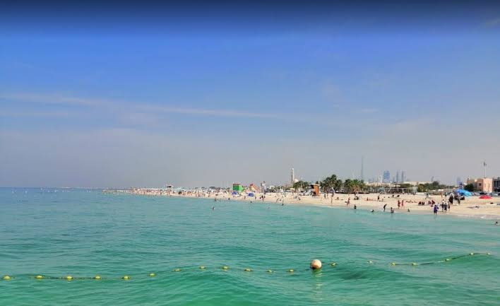 شاطئ كايت بيتش دبي