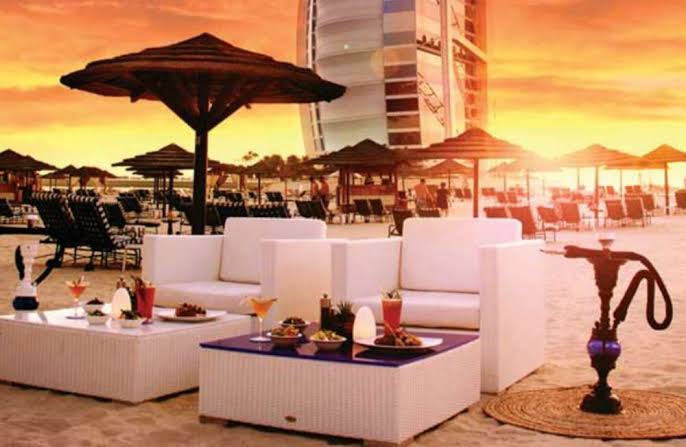 مطاعم فندق جميرا بيتش في دبي