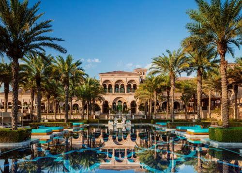 فنادق دبي مع مسبح خاص في الغرفة