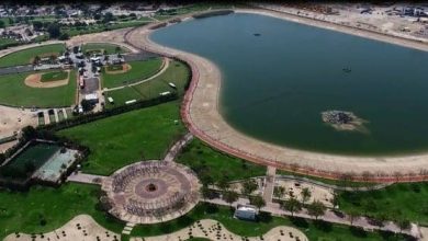 حدائق البحيرات في دبي