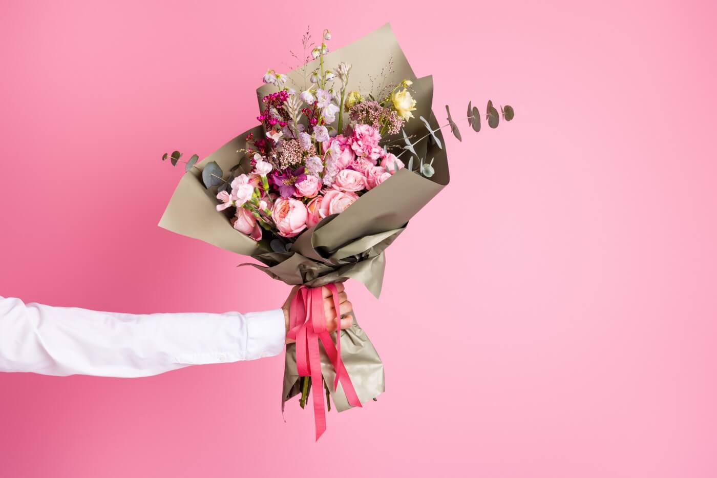 The Best Types of Flowers to Give for Birthday Gifts - فيو دبي