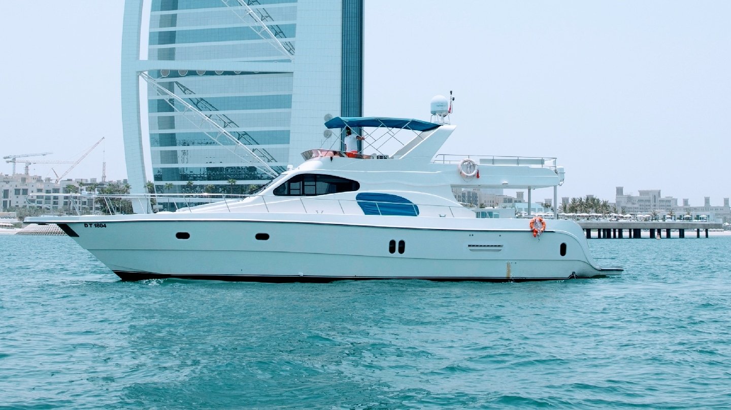 شركة أمواج البحر لتأجير القوارب واليخوت دبي