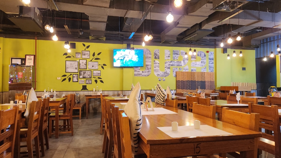 مطعم Fish Hut - Seafood Restaurant