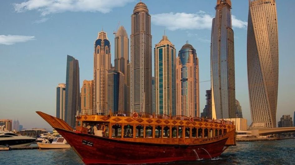 شركة Dhow Cruise Dubai Marina
