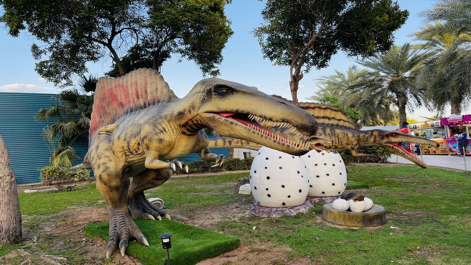 حديقة الديناصورات دبي